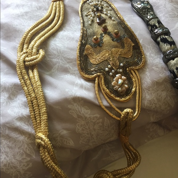 2Vintage belts Unusually Wild! - Picture 2 of 6